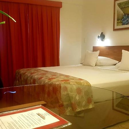 Hotel Amalfi Ασουνσιόν Εξωτερικό φωτογραφία