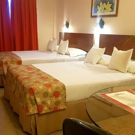 Hotel Amalfi Ασουνσιόν Εξωτερικό φωτογραφία