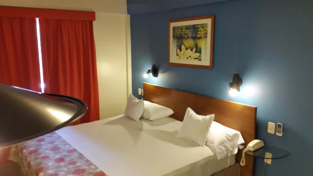 Hotel Amalfi Ασουνσιόν Εξωτερικό φωτογραφία