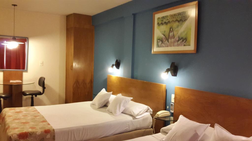 Hotel Amalfi Ασουνσιόν Εξωτερικό φωτογραφία
